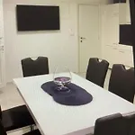 Ruzica Apartment