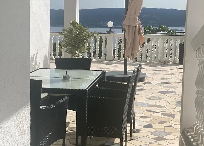 Ruzica * Crikvenica